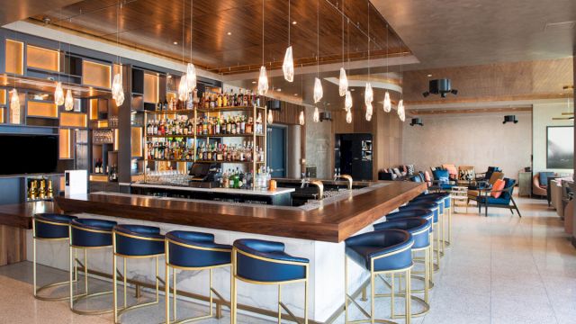 Waterside Hotel — gallery preview 3